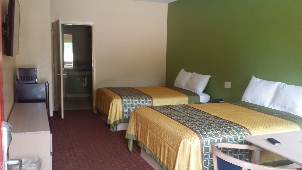 Americas Best Value Inn & Suites Northeast Houston Bagian luar foto